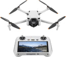 DJI Mini 3 (con DJI RC)  drone con fotocamera leggero e pieghevole con video in 4K HDR DJI