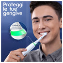 Oral-B Spazzolino Elettrico Ricaricabile iO6 Nero Con Custodia Da Viaggio, 1 Spazzolino + 1 Dentifricio Sensibilità e Gengive Calm 75ml Oral-B